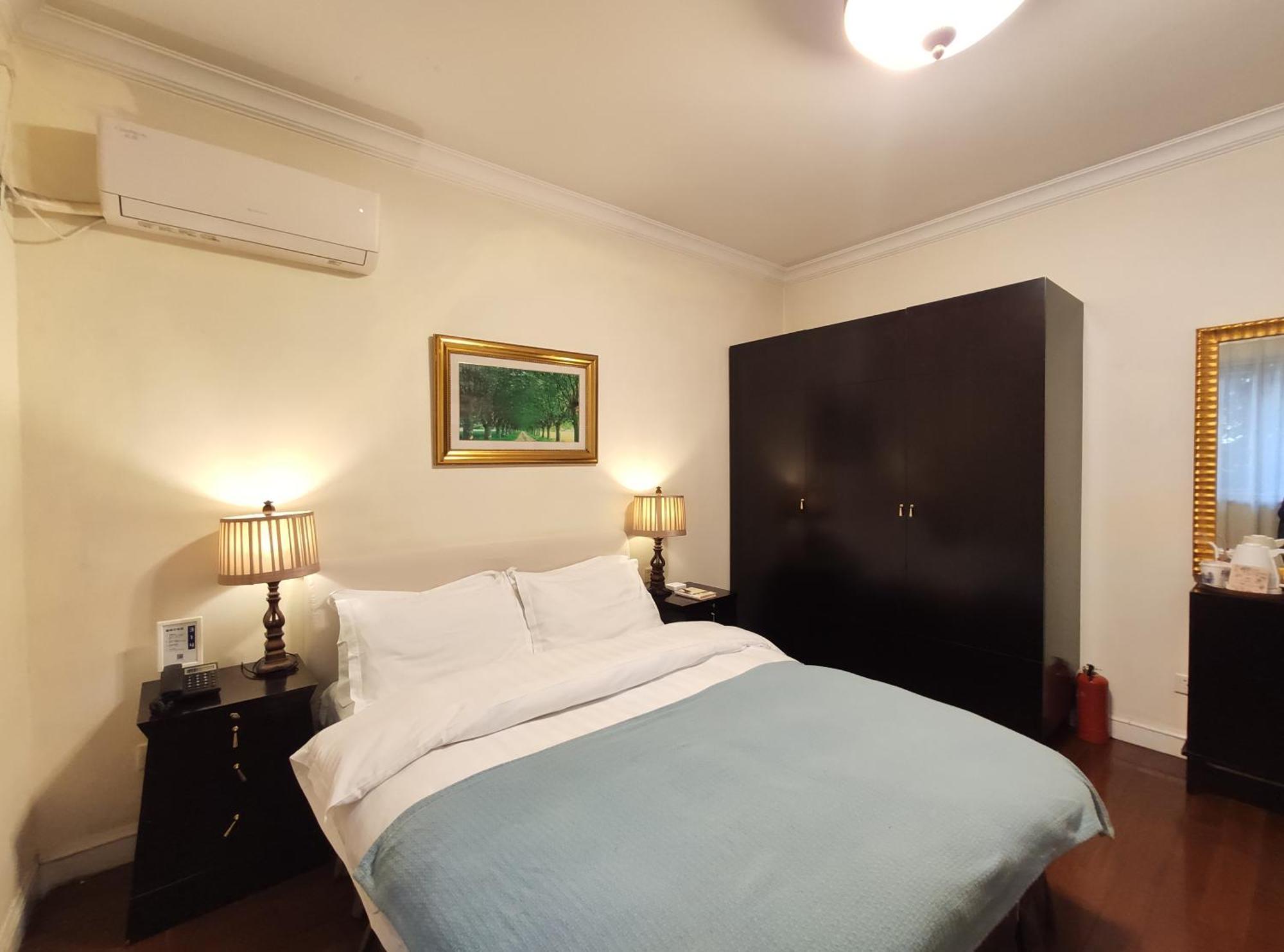 ลาดอล เซอร์วิซ อพาร์ตเมนต์ เซี่ยงไฮ้ Hotel ภายนอก รูปภาพ