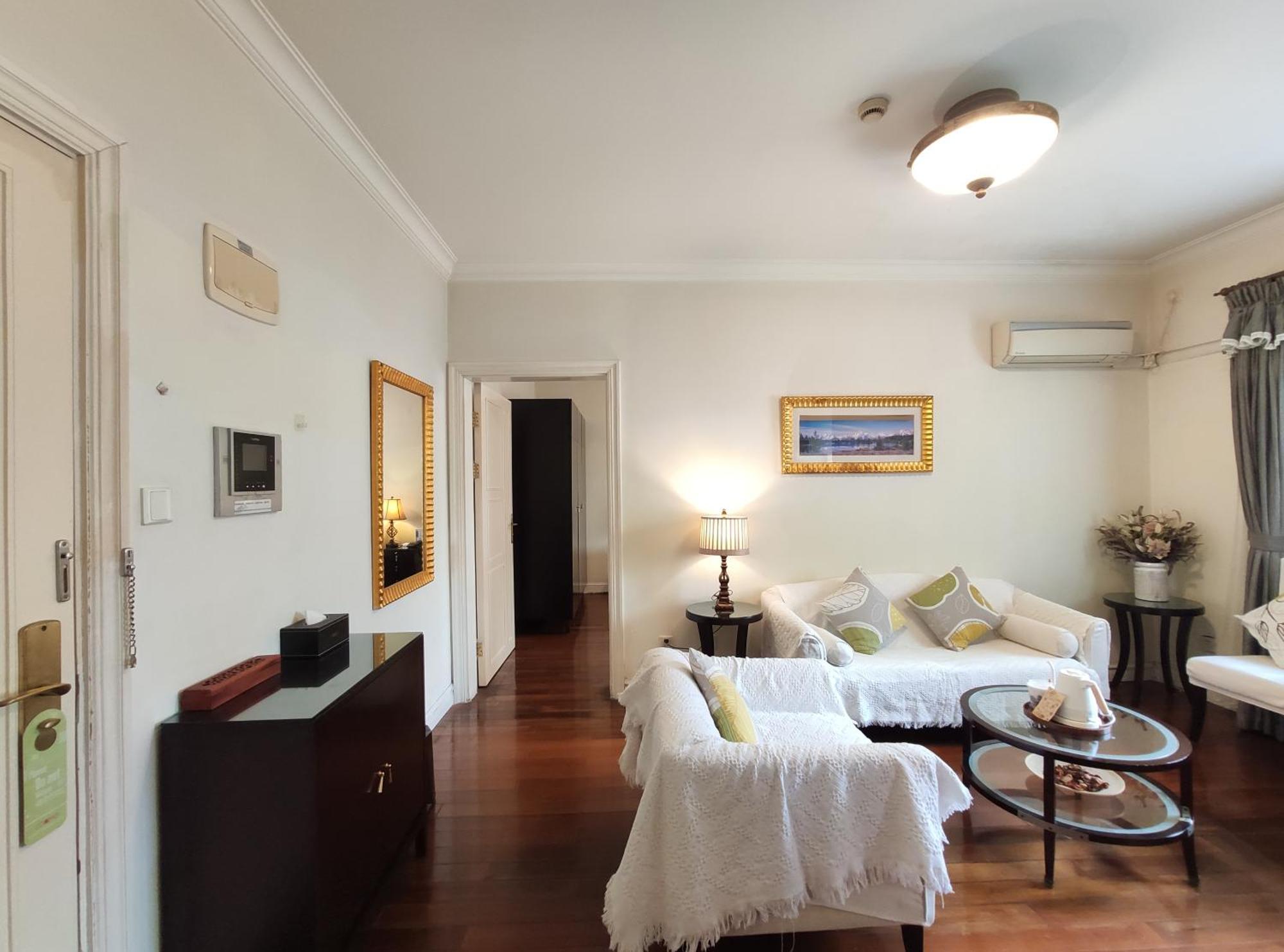 ลาดอล เซอร์วิซ อพาร์ตเมนต์ เซี่ยงไฮ้ Hotel ภายนอก รูปภาพ