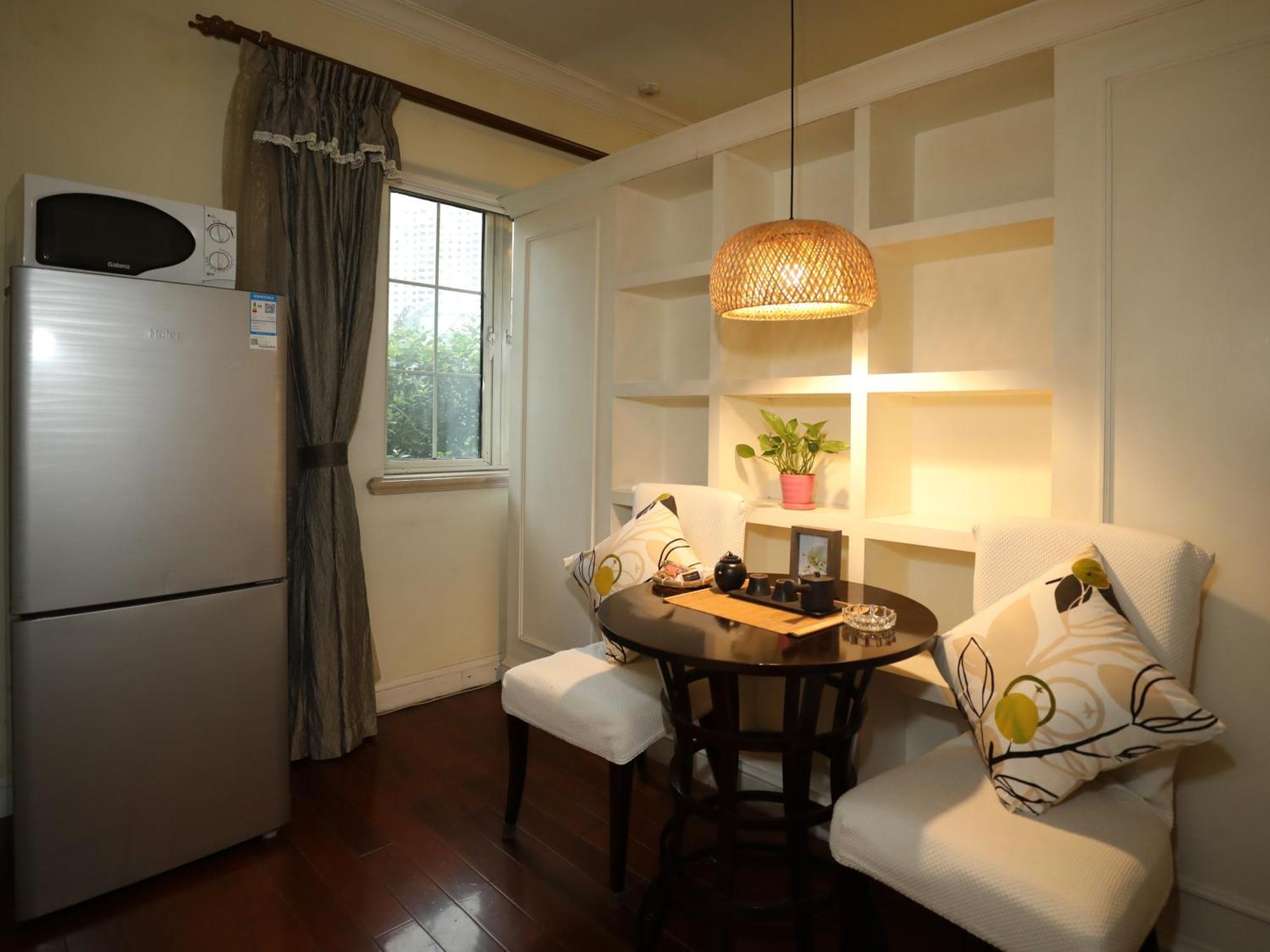 ลาดอล เซอร์วิซ อพาร์ตเมนต์ เซี่ยงไฮ้ Hotel ภายนอก รูปภาพ