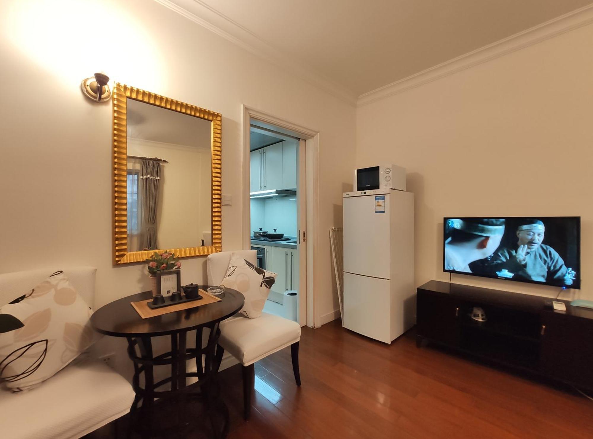 ลาดอล เซอร์วิซ อพาร์ตเมนต์ เซี่ยงไฮ้ Hotel ภายนอก รูปภาพ